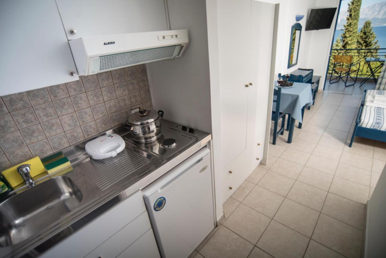Nymphs Rooms & Apartments Нікіана Екстер'єр фото